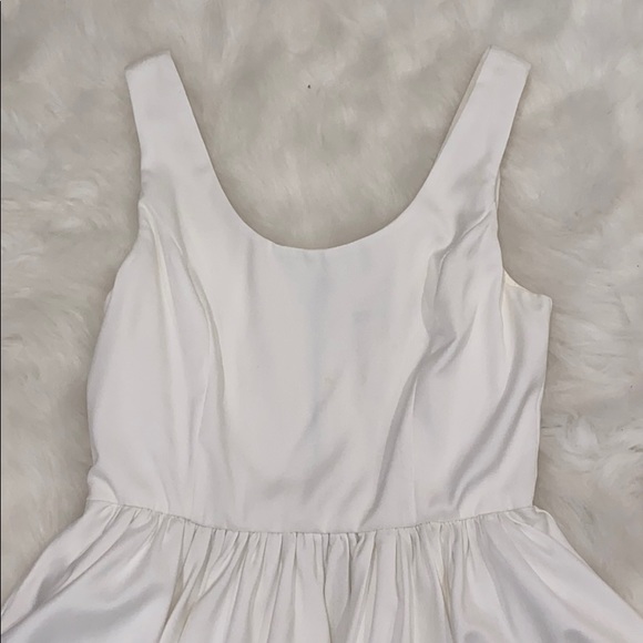 Xenia Boutique Ruffle Hem White Dress - Picture 4 of 4